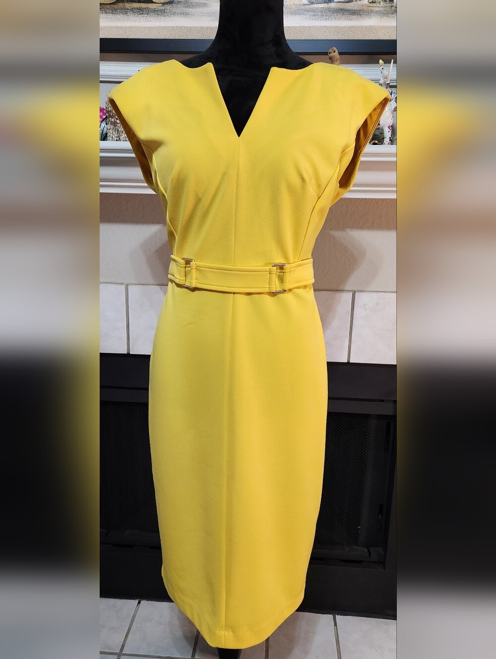 London Times Bright Yellow V-Neck Cap Sleeve Sheath Dress